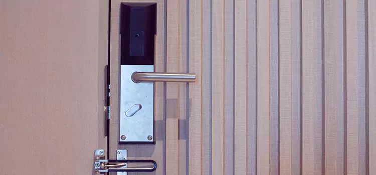 Installing a Maglock Edinburg